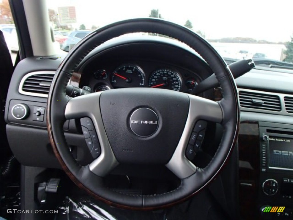 2014 GMC Sierra 2500HD Denali Crew Cab 4x4 Steering Wheel Photos