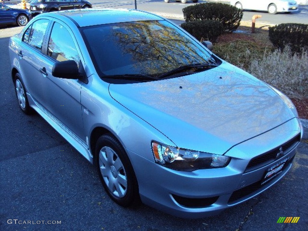 2010 Lancer DE - Apex Silver Metallic / Black photo #1