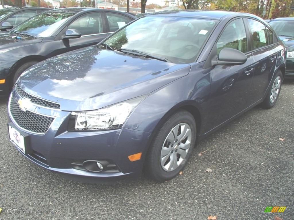 2014 Cruze LS - Blue Ray Metallic / Jet Black/Medium Titanium photo #1