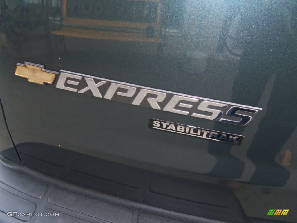 2014 Express 2500 Cargo Extended WT - Cyber Gray Metallic / Medium Pewter photo #14