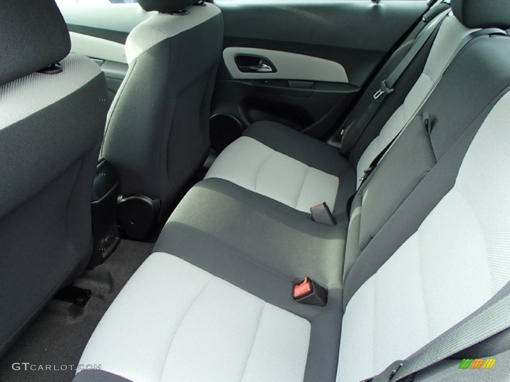 2014 Cruze LS - Blue Ray Metallic / Jet Black/Medium Titanium photo #3