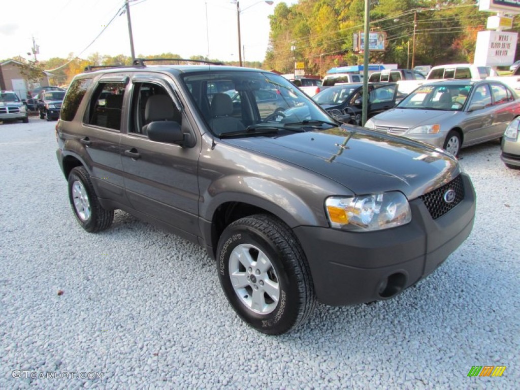 2006 Escape XLT V6 4WD - Dark Stone Metallic / Medium/Dark Flint photo #1