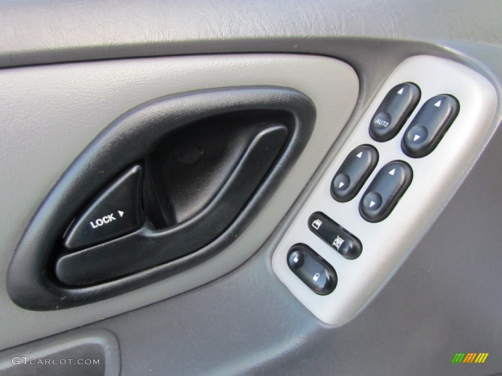 2006 Escape XLT V6 4WD - Dark Stone Metallic / Medium/Dark Flint photo #21
