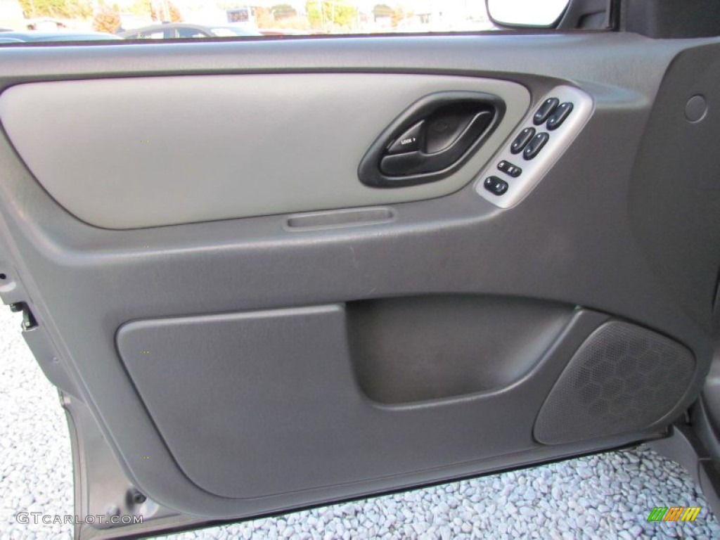 2006 Escape XLT V6 4WD - Dark Stone Metallic / Medium/Dark Flint photo #22