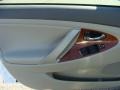Super White - Camry XLE Photo No. 6