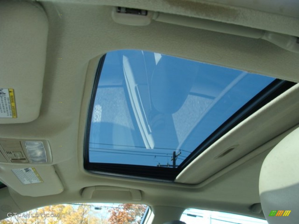 2011 Camry XLE - Super White / Bisque photo #8