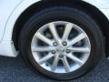Super White - Camry XLE Photo No. 14
