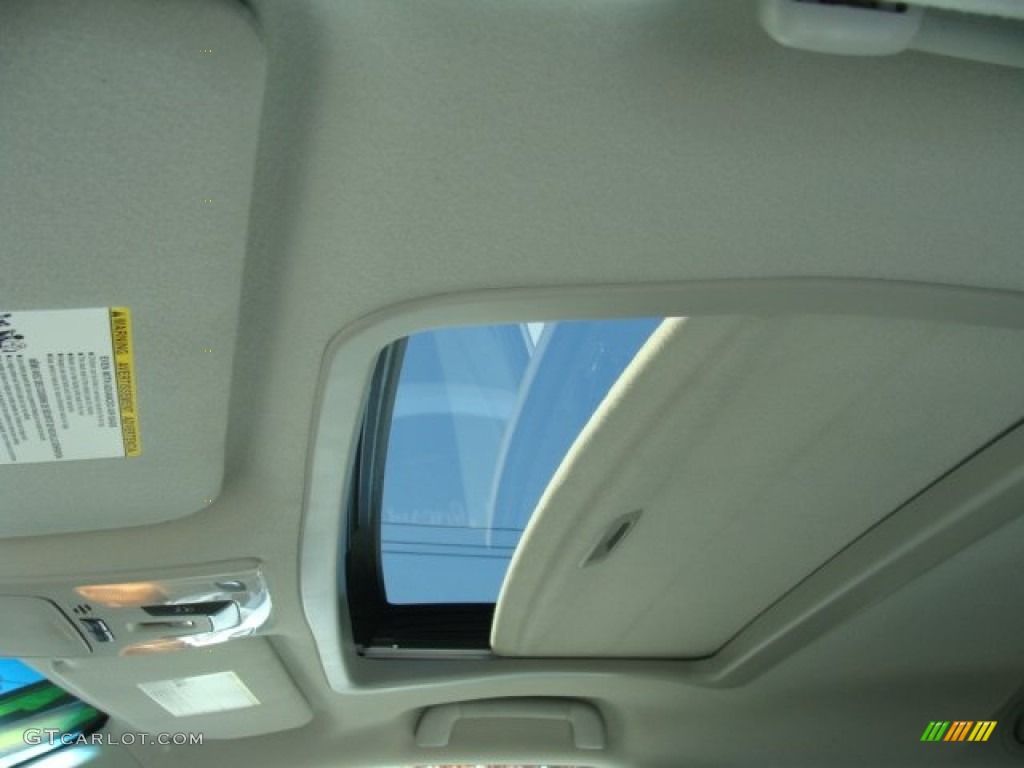 2011 Sienna XLE AWD - South Pacific Blue Pearl / Light Gray photo #8