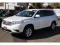 2011 Blizzard White Pearl Toyota Highlander V6 4WD  photo #3