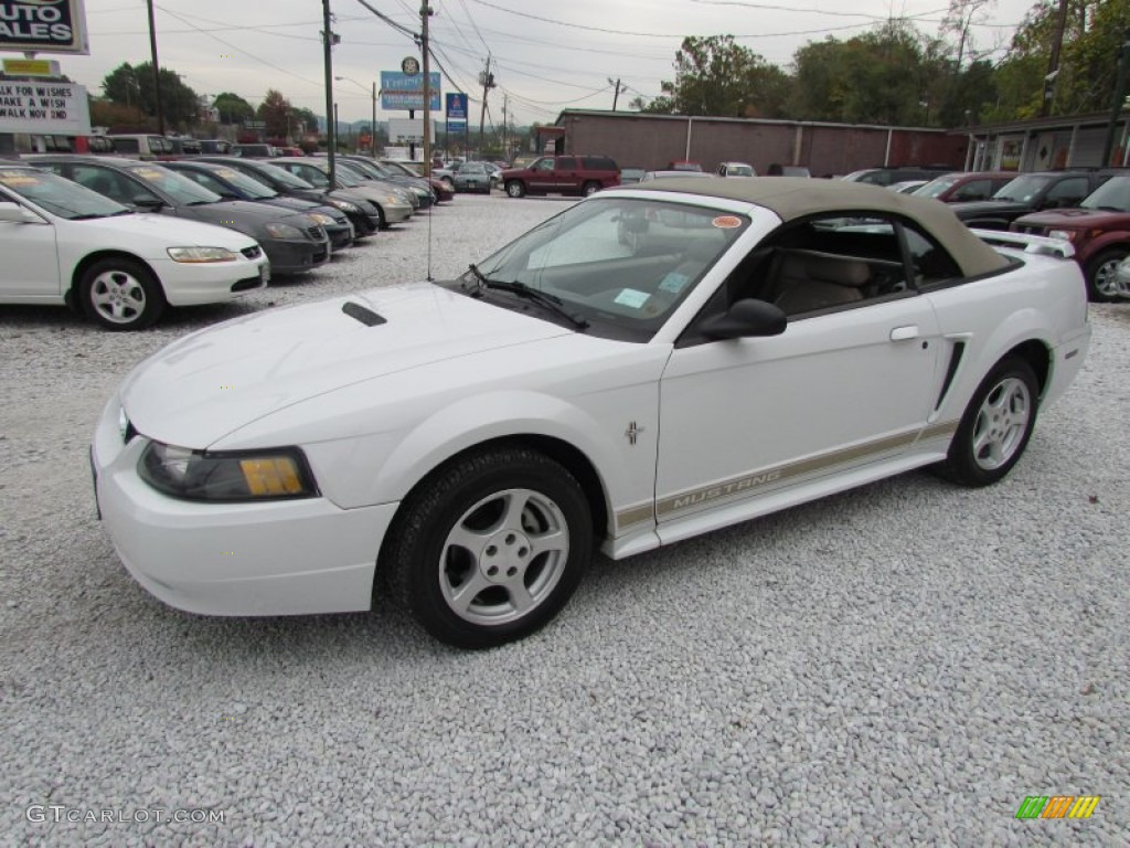 Oxford White 2002 Ford Mustang V6 Convertible Exterior Photo #87566288