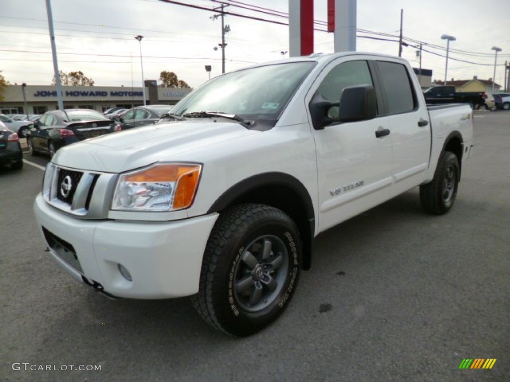Glacier White 2014 Nissan Titan Pro-4X Crew Cab 4x4 Exterior Photo #87570364