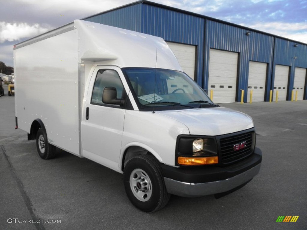 Summit White 2014 GMC Savana Cutaway 3500 Commercial Moving Truck Exterior Photo #87572587