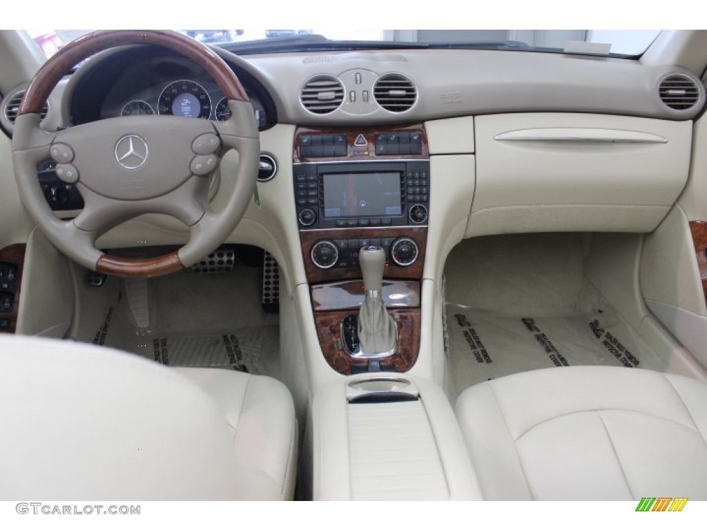 2009 Mercedes-Benz CLK 350 Cabriolet Stone Dashboard Photo #87575644