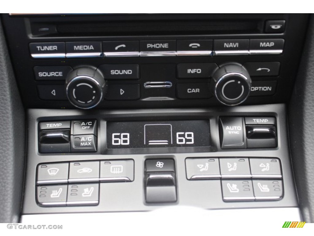 2014 Porsche 911 Carrera 4S Coupe Controls Photo #87577219