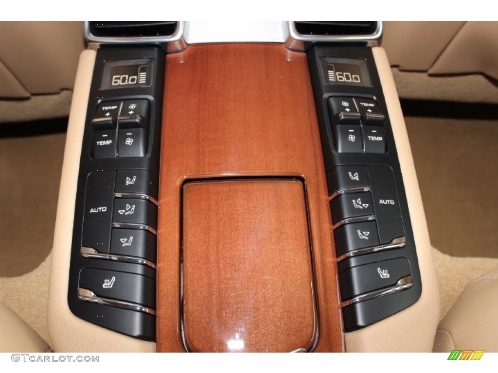 2014 Porsche Panamera 4 Controls Photo #87579852