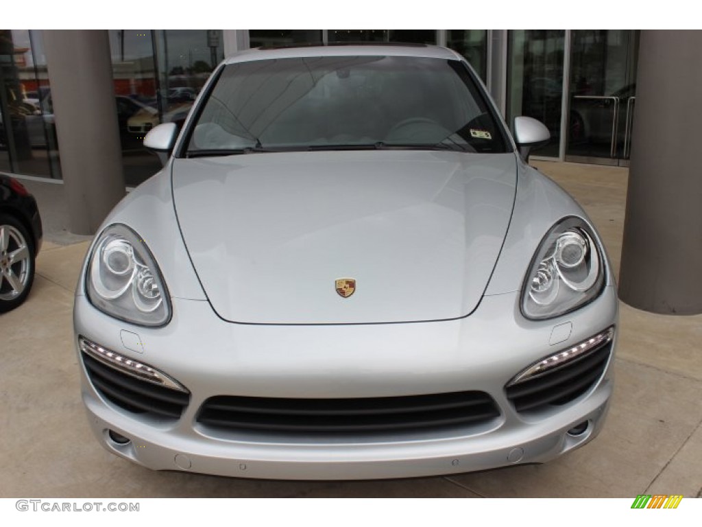 Classic Silver Metallic 2013 Porsche Cayenne S Hybrid Exterior Photo #87582574