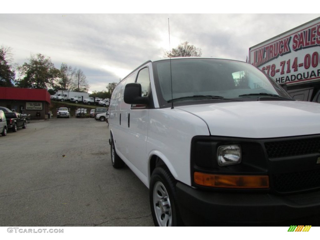 2012 Express 1500 Cargo Van - Summit White / Medium Pewter photo #12