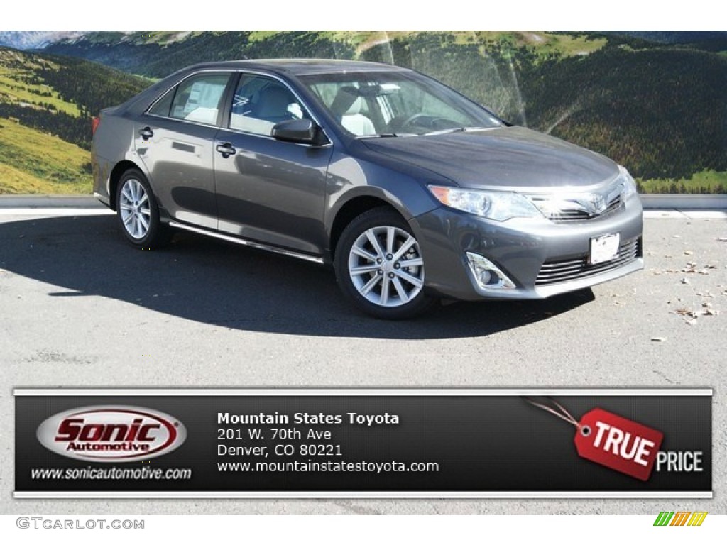 2014 Camry XLE V6 - Magnetic Gray Metallic / Ash photo #1