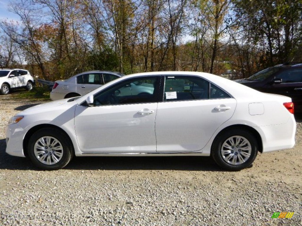 2014 Camry LE - Super White / Ash photo #6