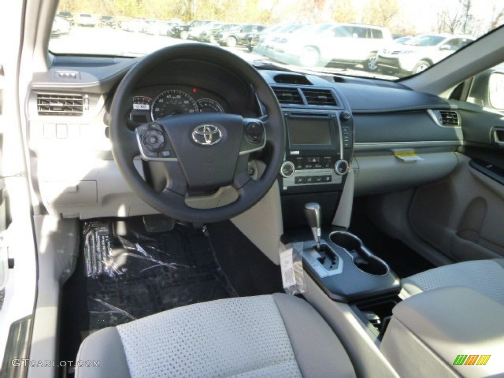 2014 Camry LE - Super White / Ash photo #12