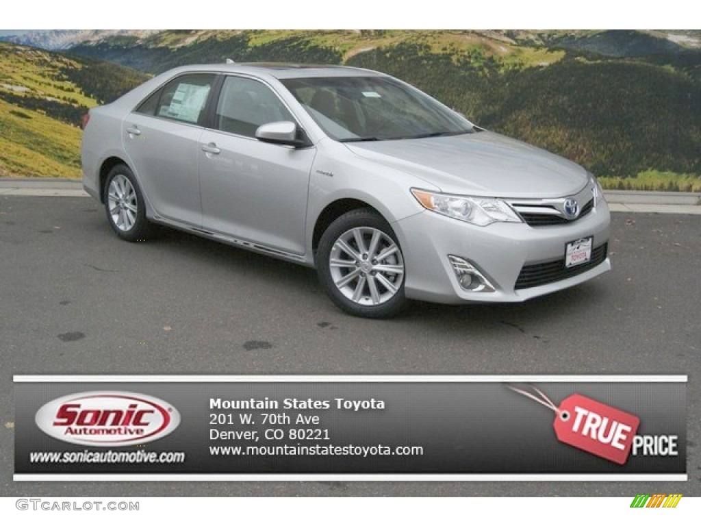 2014 Camry Hybrid XLE - Classic Silver Metallic / Ash photo #1