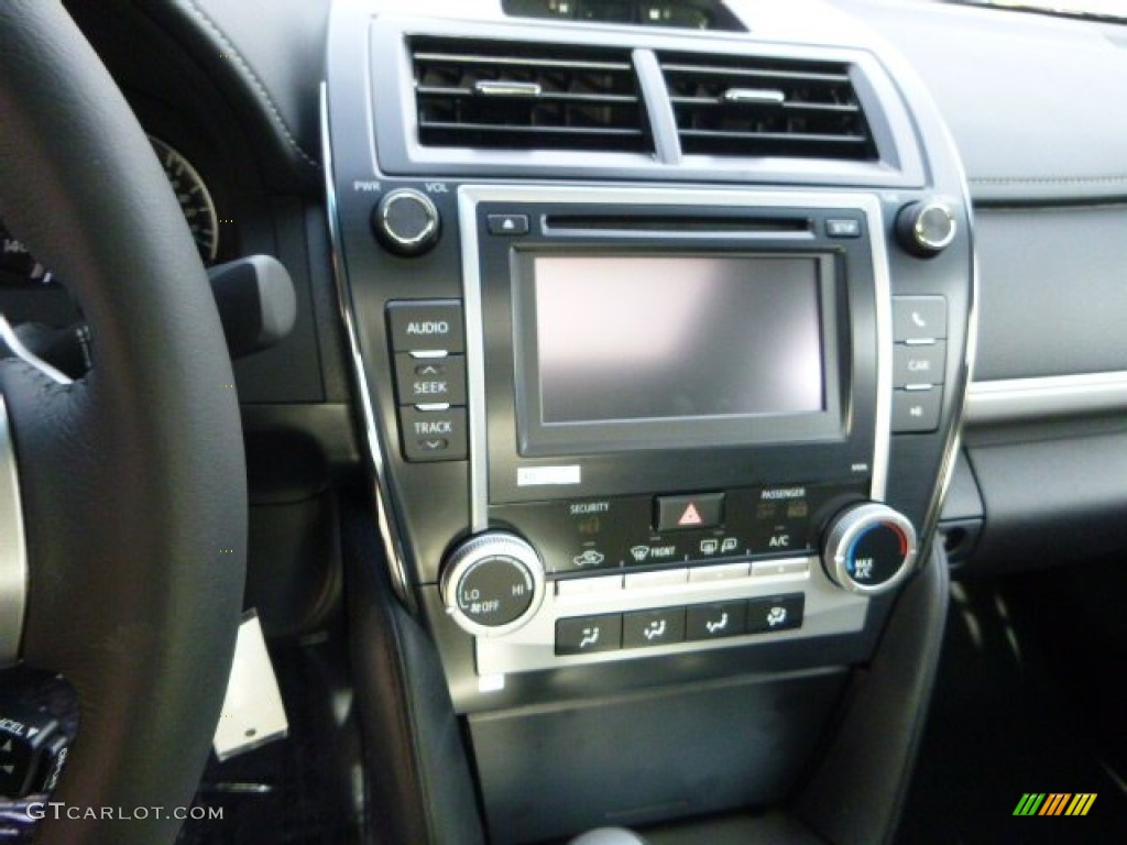 2014 Camry SE - Magnetic Gray Metallic / Black photo #18