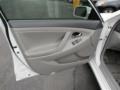 Super White - Camry LE Photo No. 10