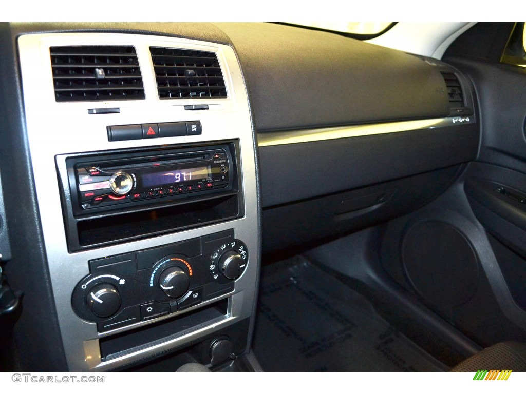 2009 Charger SXT - Stone White / Dark Slate Gray photo #22