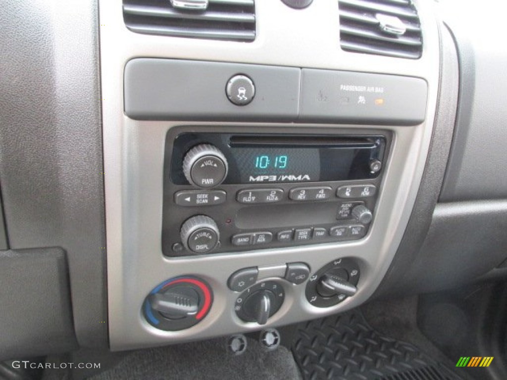 2011 Chevrolet Colorado LT Regular Cab Controls Photo #87591034