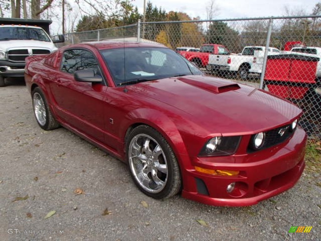 2006 Mustang Roush Stage 1 Coupe - Redfire Metallic / Dark Charcoal photo #1