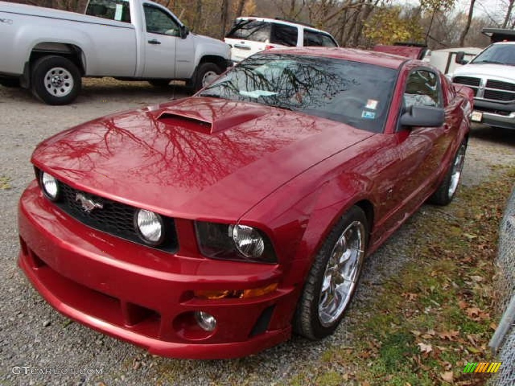 2006 Mustang Roush Stage 1 Coupe - Redfire Metallic / Dark Charcoal photo #3