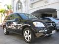 Black - GL 450 4Matic Photo No. 1