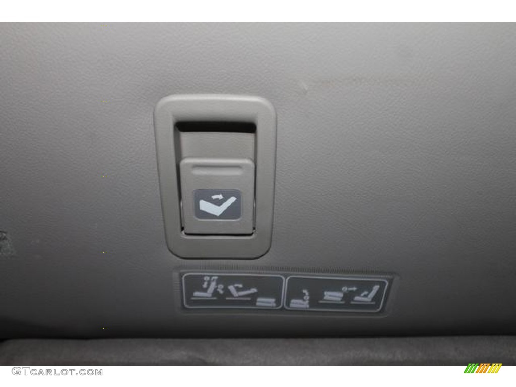 2005 Odyssey EX-L - Silver Pearl Metallic / Gray photo #44