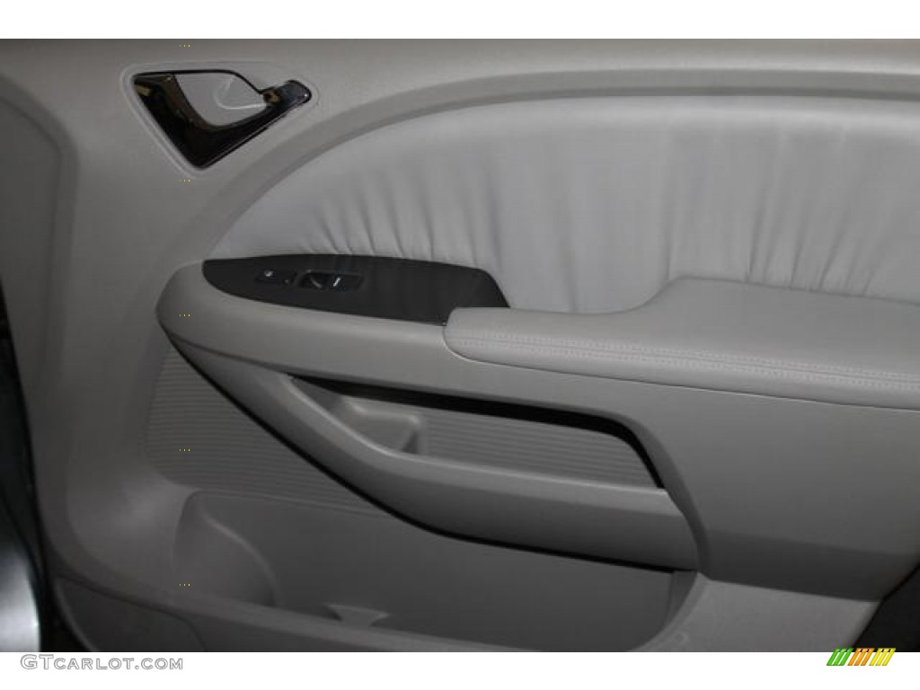 2005 Odyssey EX-L - Silver Pearl Metallic / Gray photo #46