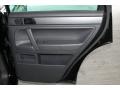 Black Uni - Touareg 2 VR6 Photo No. 33