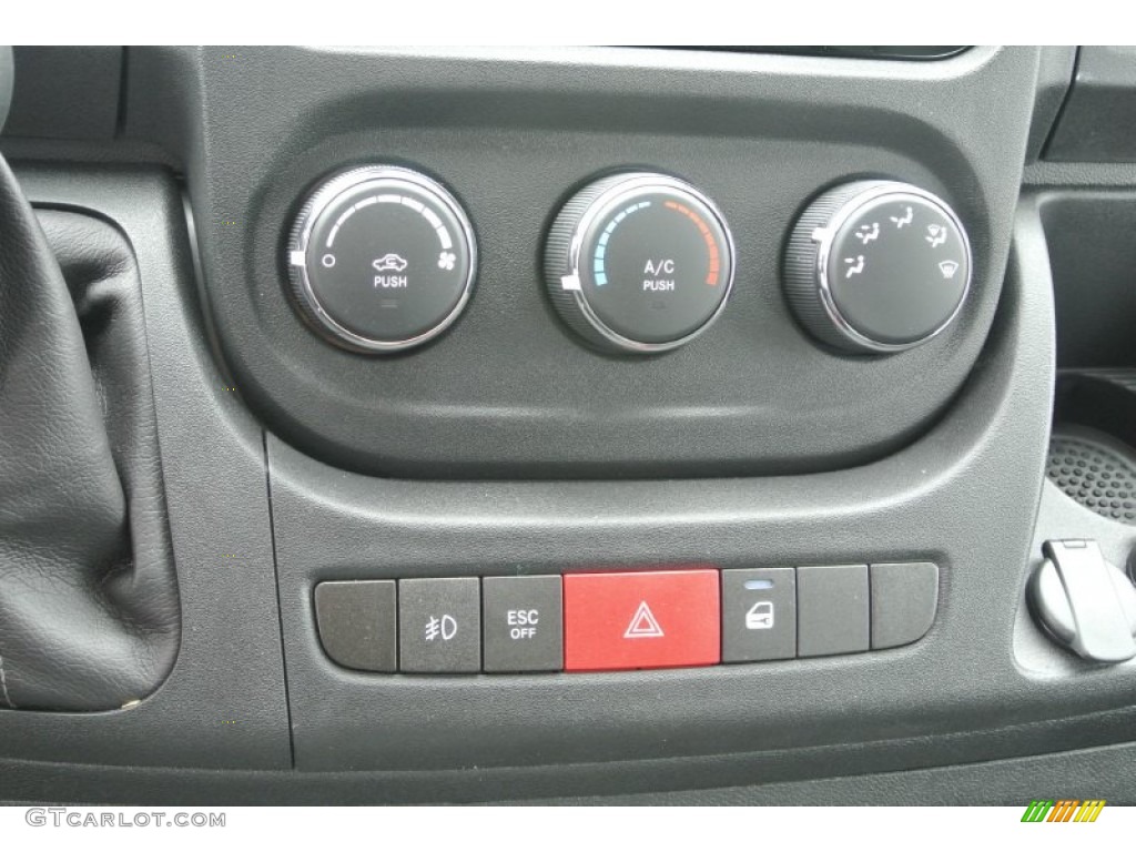 2014 Ram ProMaster 2500 Cargo High Roof Controls Photo #87596665