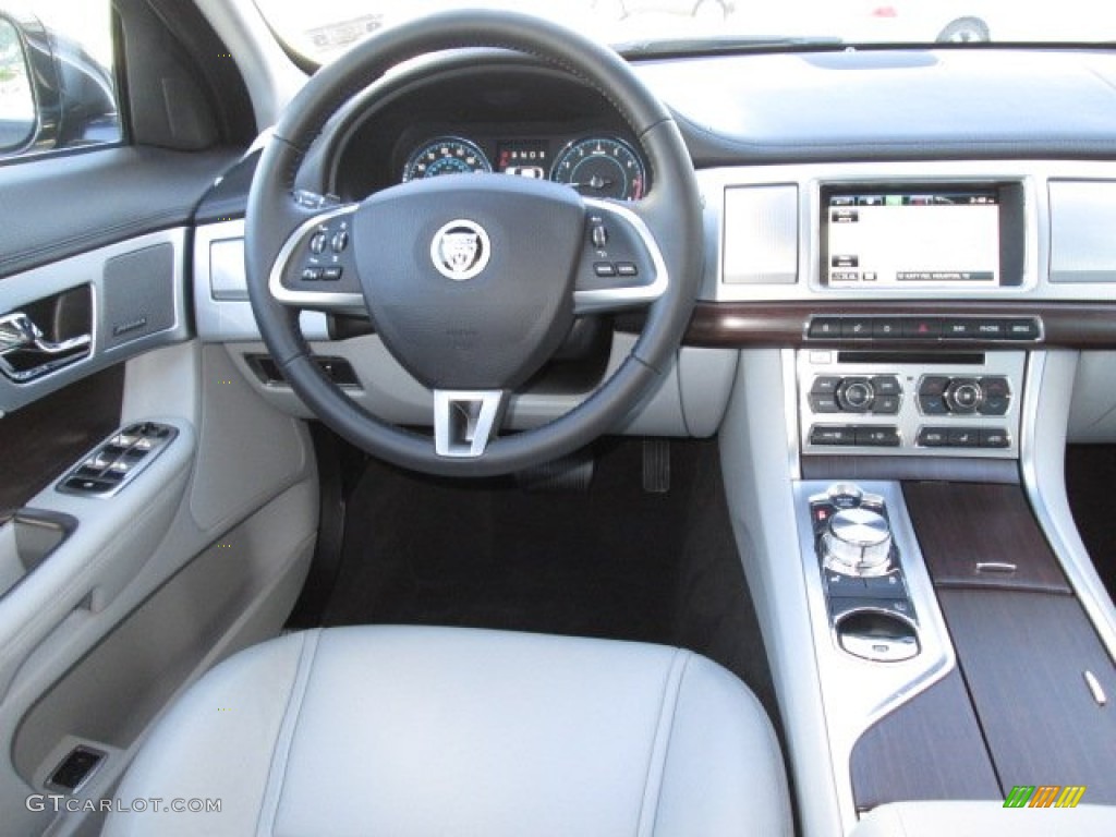 2013 Jaguar XF I4 T Dashboard Photos