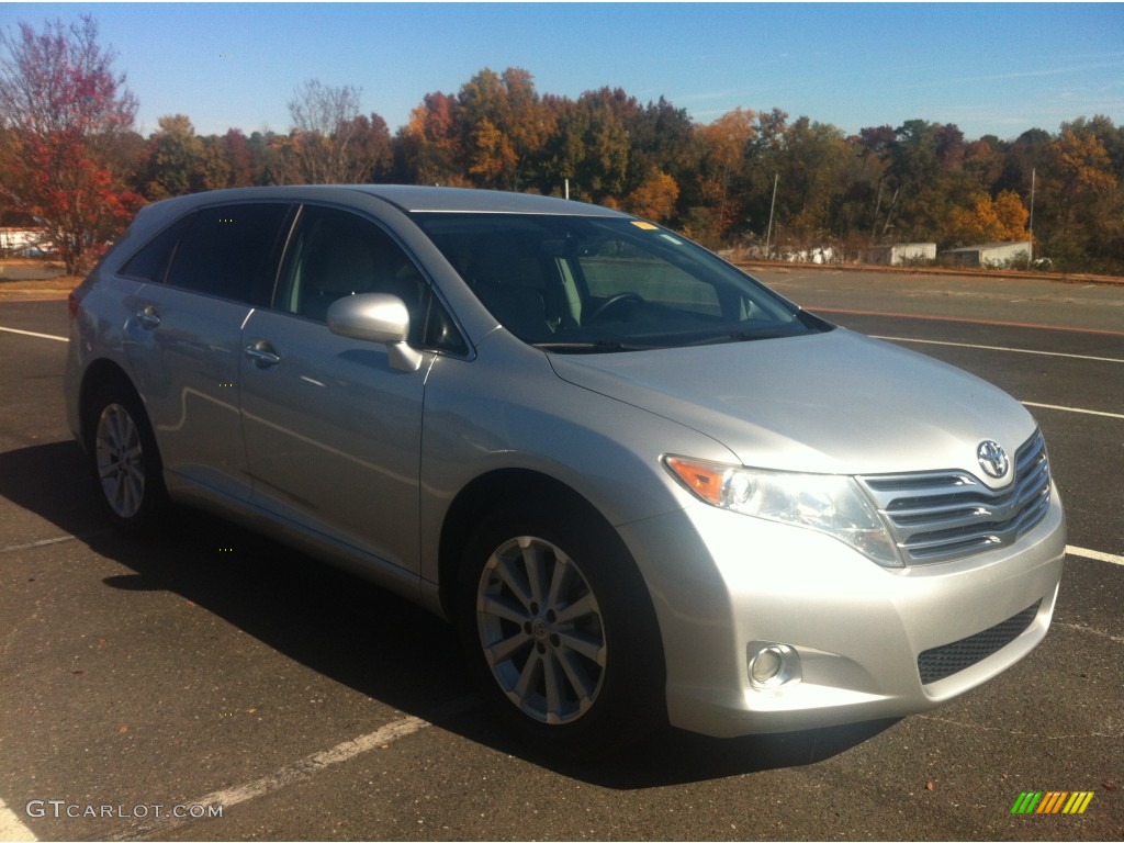 2009 Venza AWD - Classic Silver Metallic / Gray photo #1