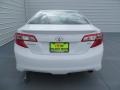 Super White - Camry SE Photo No. 5