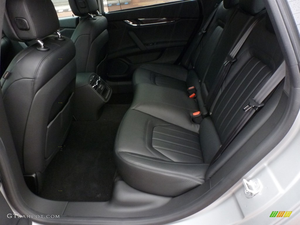 2014 Maserati Quattroporte S Q4 AWD Rear Seat Photo #87603856