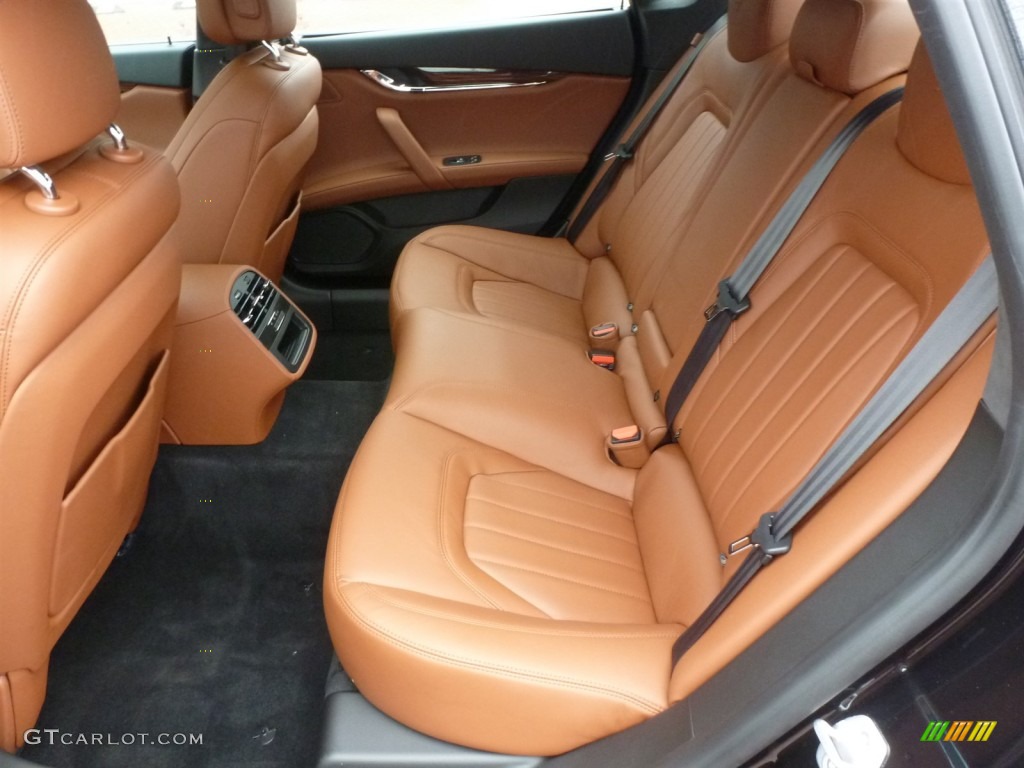 2014 Maserati Quattroporte S Q4 AWD Rear Seat Photo #87605125