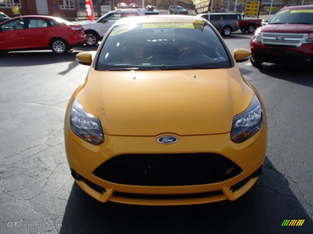 2013 Focus ST Hatchback - Tangerine Scream Tri-Coat / ST Tangerine Scream Recaro Seats photo #3