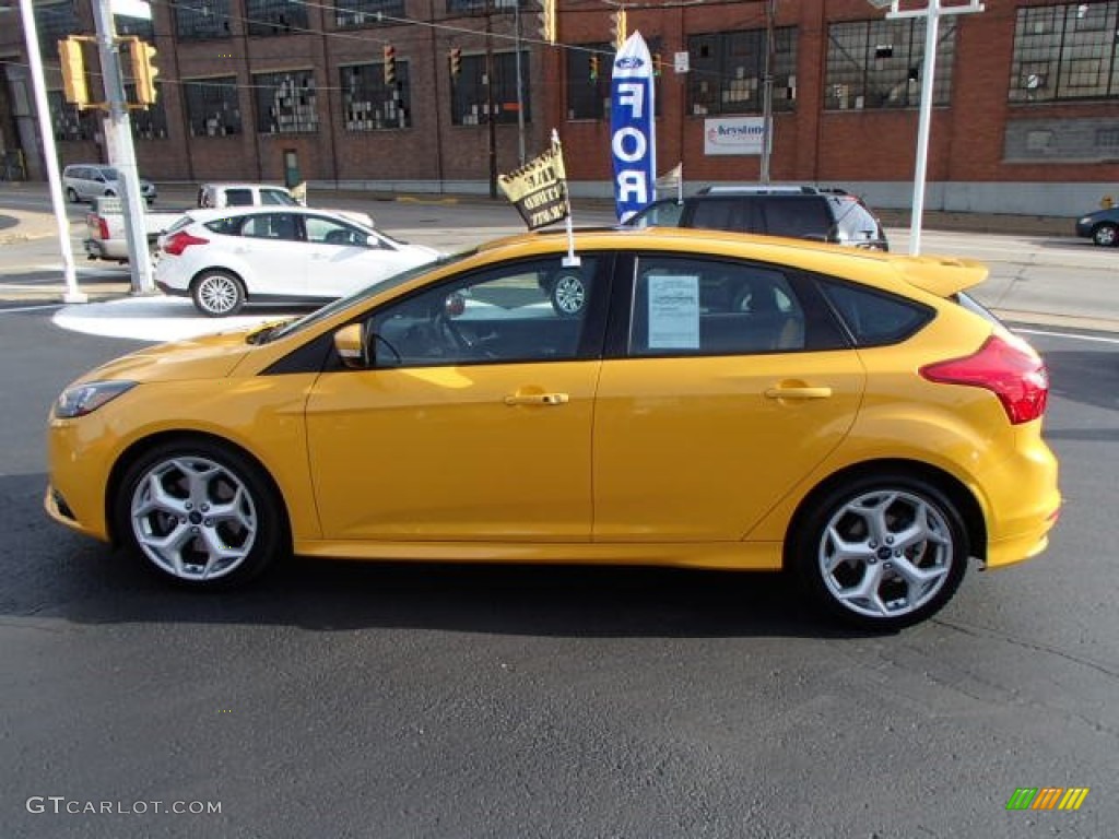 2013 Focus ST Hatchback - Tangerine Scream Tri-Coat / ST Tangerine Scream Recaro Seats photo #5