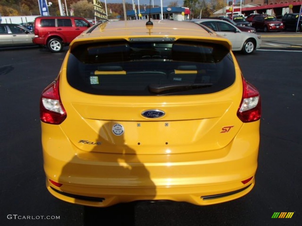 2013 Focus ST Hatchback - Tangerine Scream Tri-Coat / ST Tangerine Scream Recaro Seats photo #7