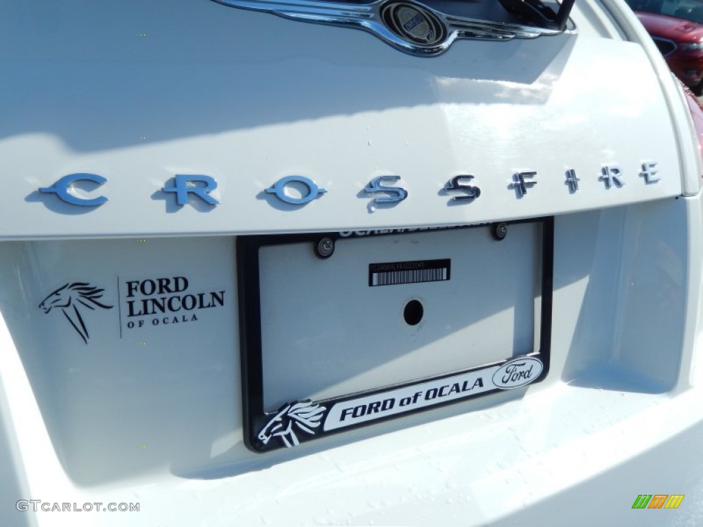2004 Crossfire Limited Coupe - Alabaster White / Dark Slate Gray/Cedar photo #9
