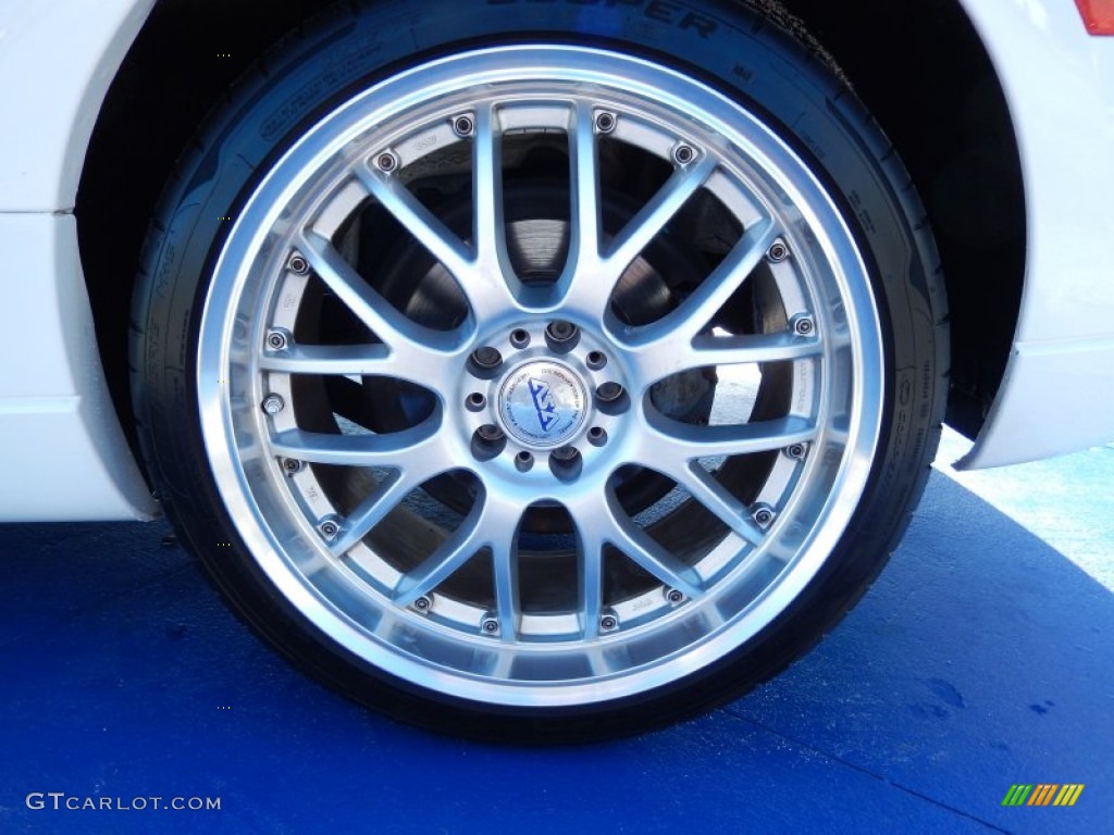 2004 Chrysler Crossfire Limited Coupe Custom Wheels Photos