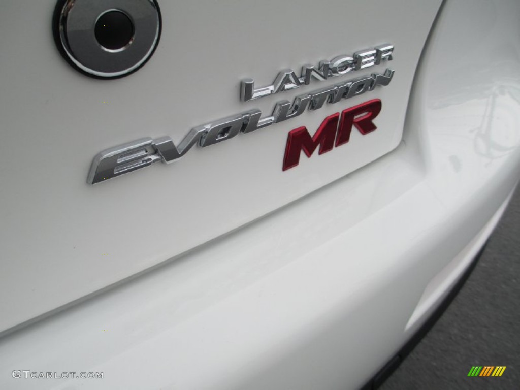 2014 Mitsubishi Lancer Evolution MR Marks and Logos Photo #87611532