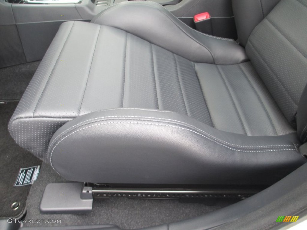2014 Mitsubishi Lancer Evolution MR Front Seat Photo #87611698
