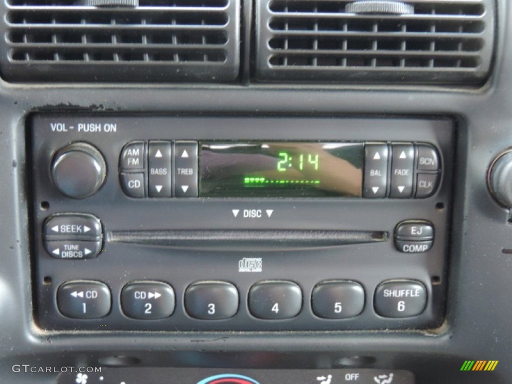 2003 Ford Ranger XLT SuperCab Audio System Photo #87611995
