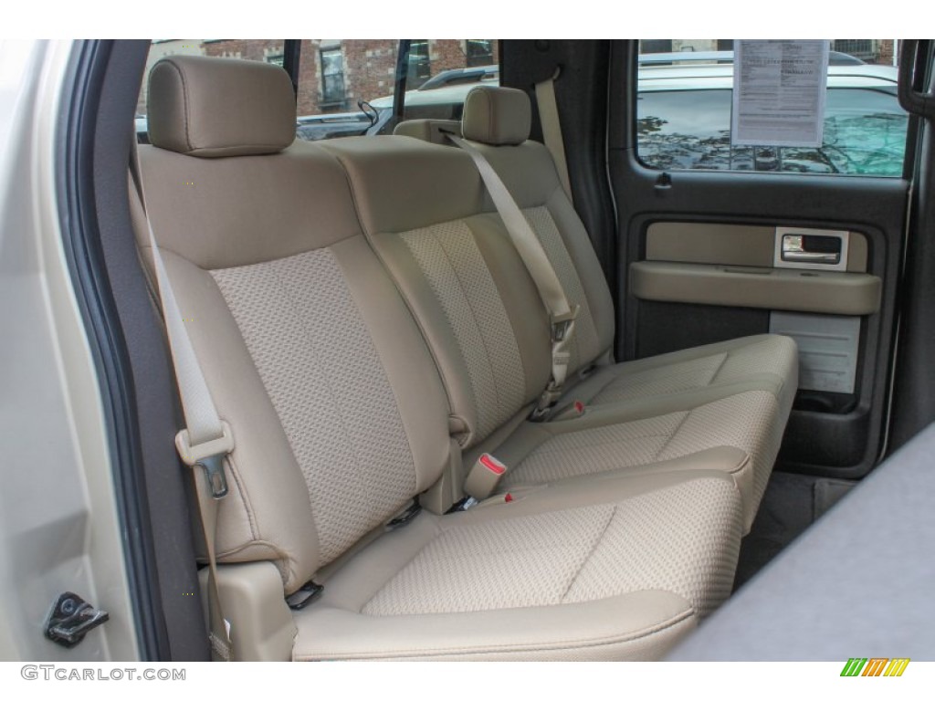 2009 Ford F150 XLT SuperCrew 4x4 Rear Seat Photo #87613186